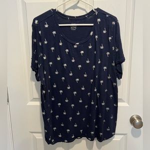 Old Navy Palm Tree Lightweight Plus Size Short Sleeve Shirt (Navy)